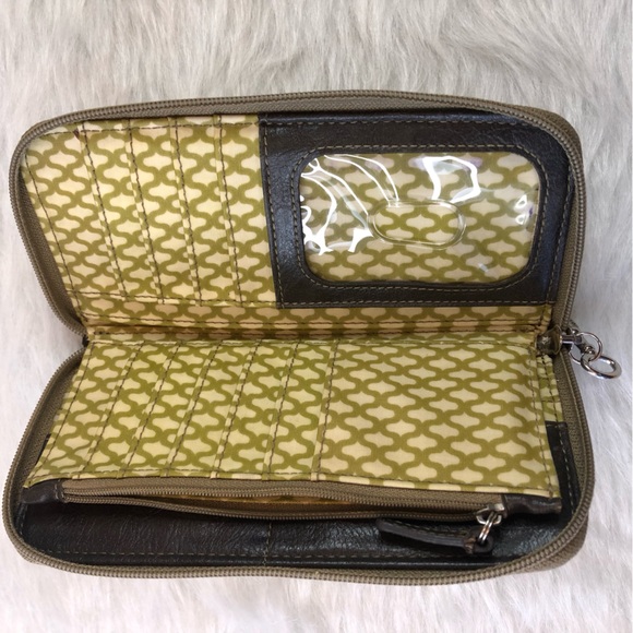 Fossil Key-Per Wallet - Picture 4 of 10